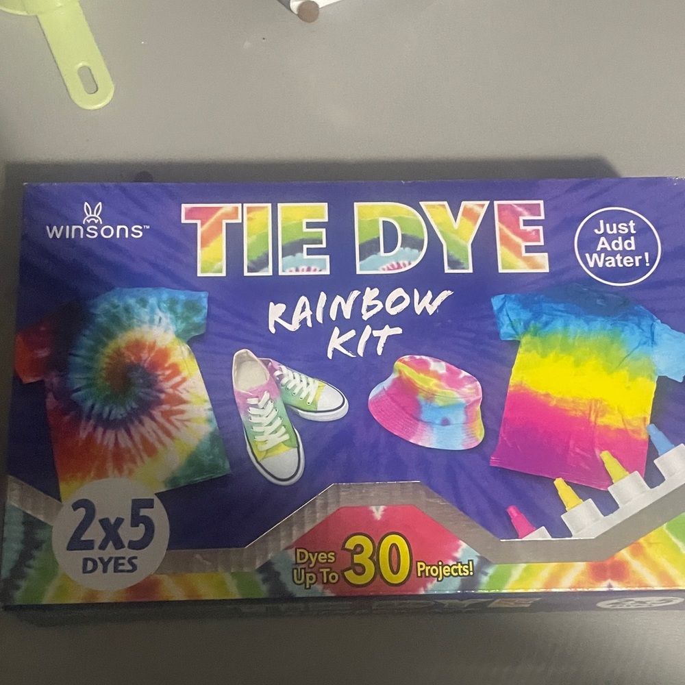Winsor Tie Dye Rainbow Kit